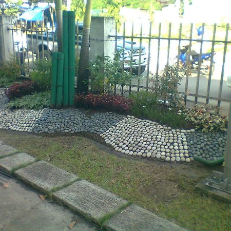 Lylie Hotel Cebu Exterior foto