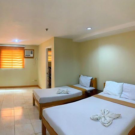 Lylie Hotel Cebu Exterior foto